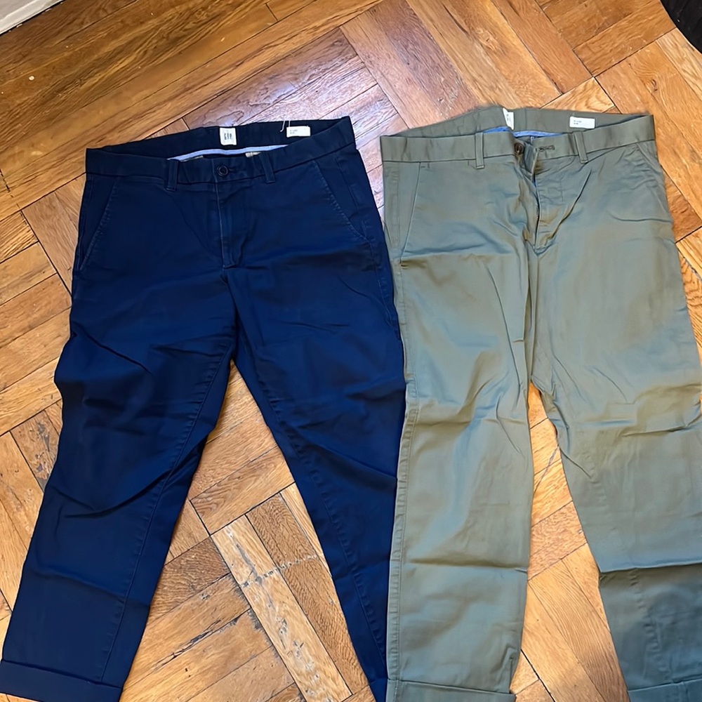Gap men’s chinos